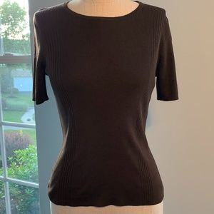 Ann Taylor Short Sleeve Knit Light Weight Sweater